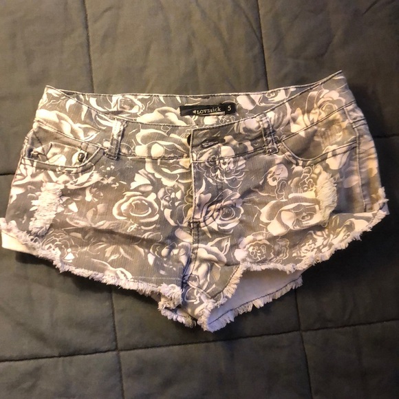 Shorts - Picture 1 of 1